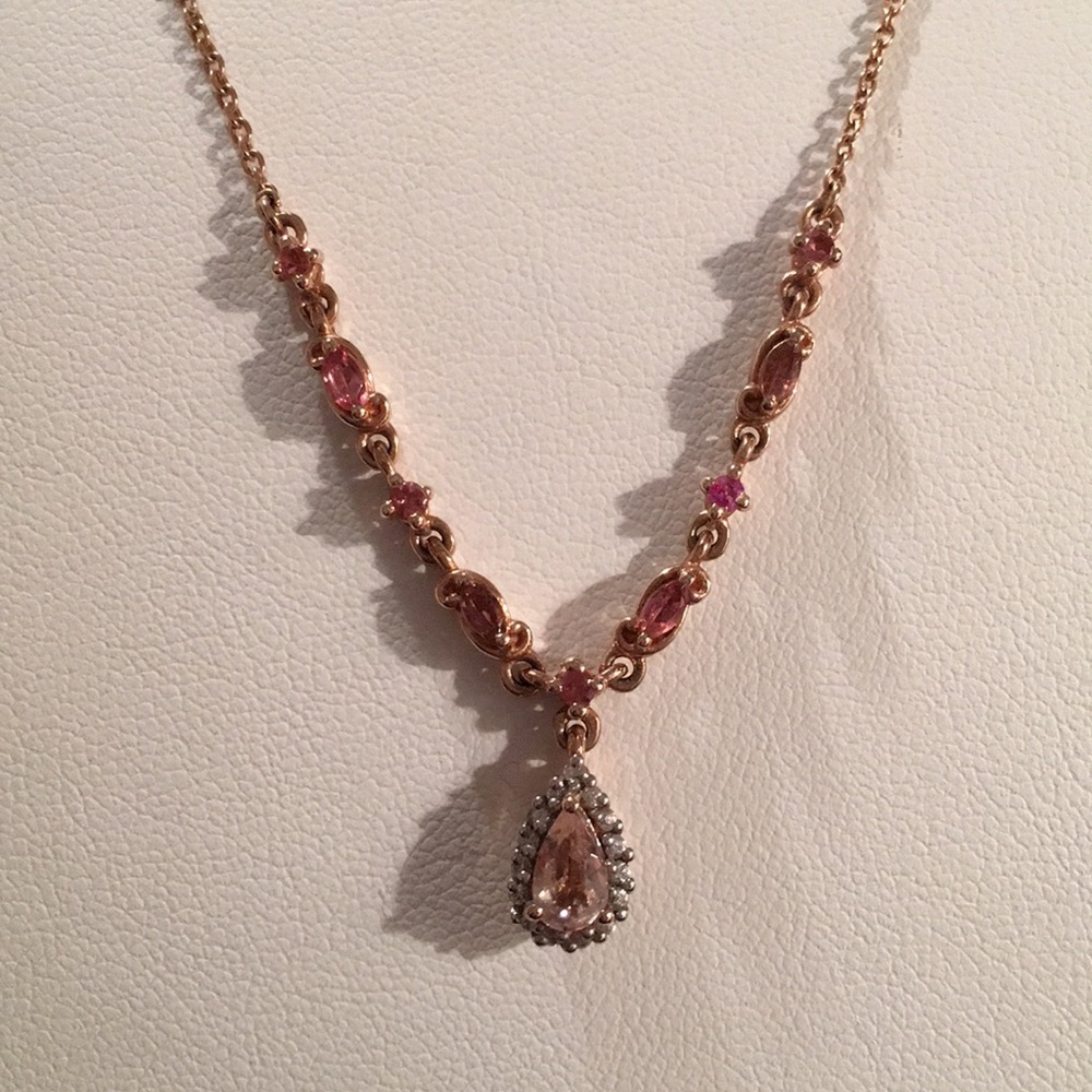 Gorgeous Morganite and pink sapphire necklace